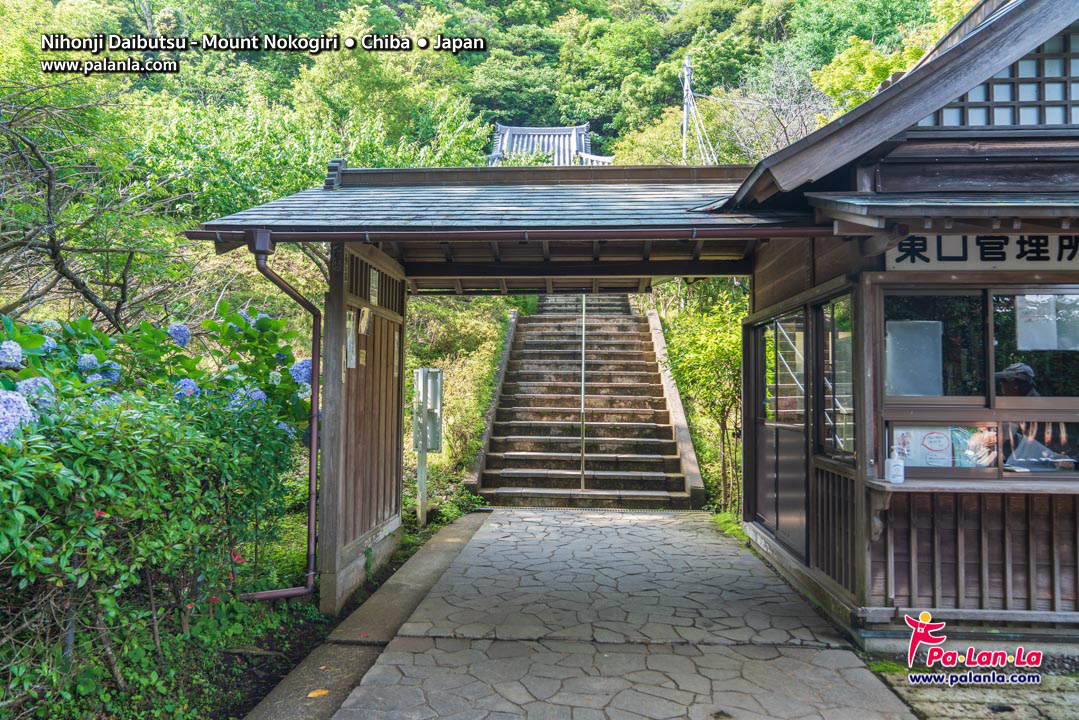 Nihonji Daibutsu – Mount Nokogiri